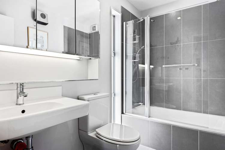 77b Bishop Street Saint Albans_9