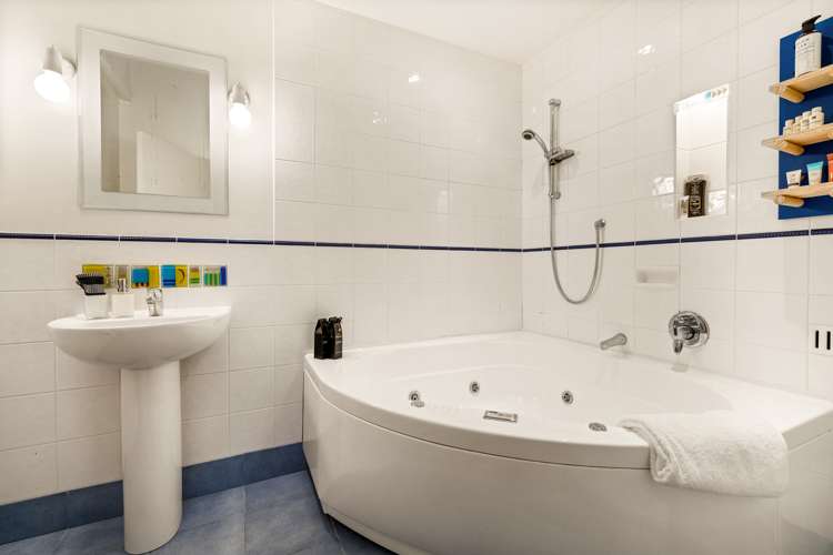 19 Tawini Road Titirangi_18