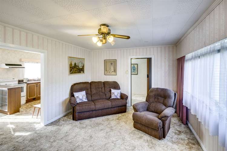 413 Huia Street Camberley_7