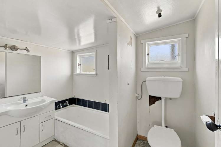 311 Kumuiti Road Fordell_10