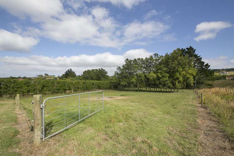 183 Oraha Road Kumeu_18