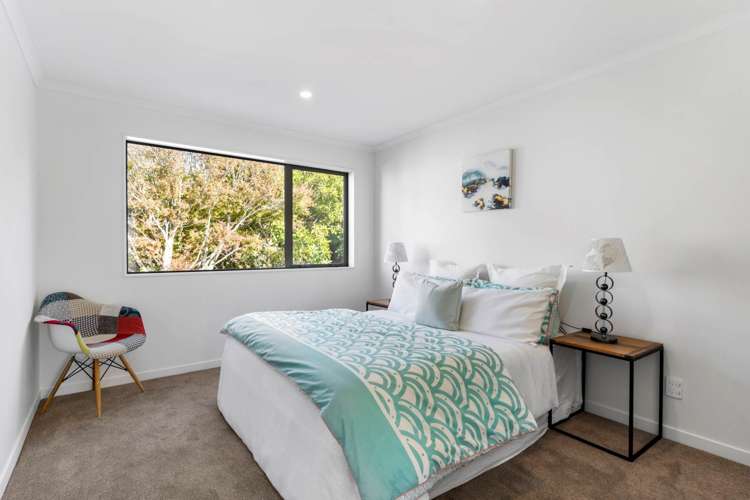 6/11 Celeste Place Totara Vale_11