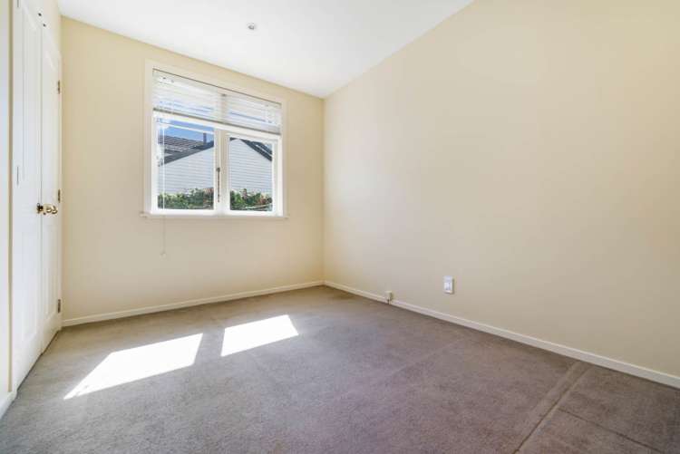 60 Ripon Crescent Meadowbank_9