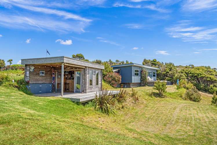 83 Rarangi Heights Parua Bay_23