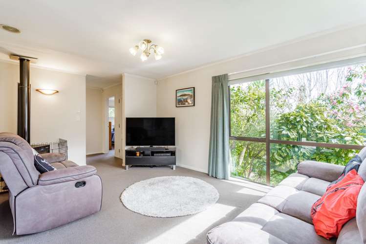 14 Delaware Grove Totara Park_6