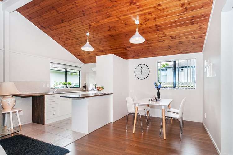 128a Elstree Avenue Point England_4