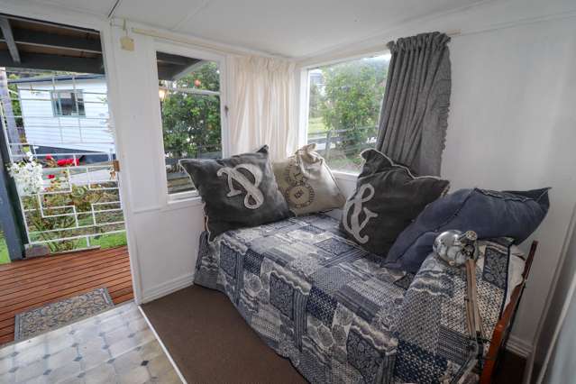 5 Eames Crescent Te Mata_4