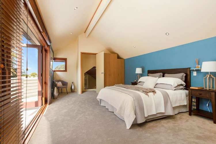 2 Bluff Terrace Hillsborough_16