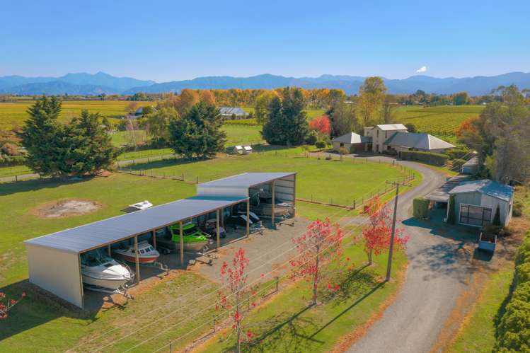 16 Bishell Lane Burleigh_14