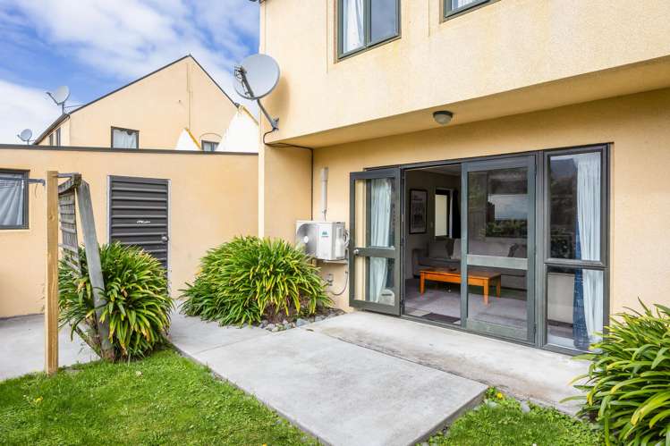 3-4/36 Mathesons Road Phillipstown_12