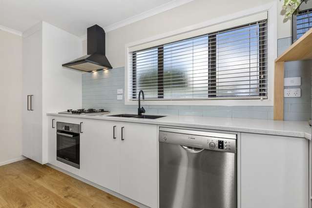 3/15 Cook Street Hamilton East_2