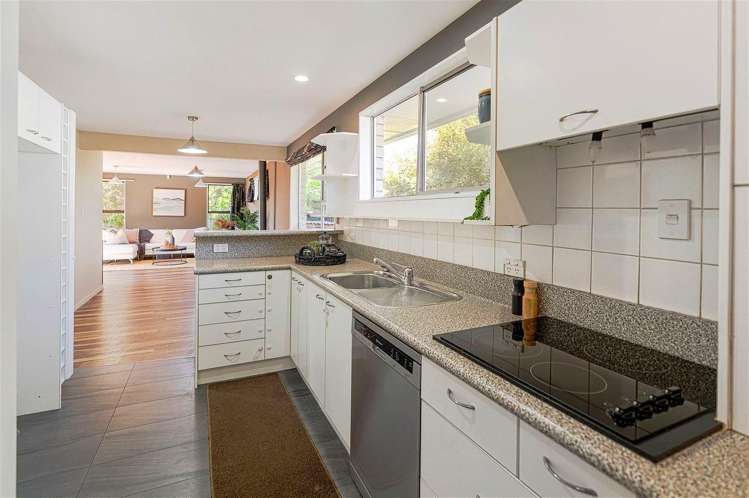 176 Halswell Junction Road_5