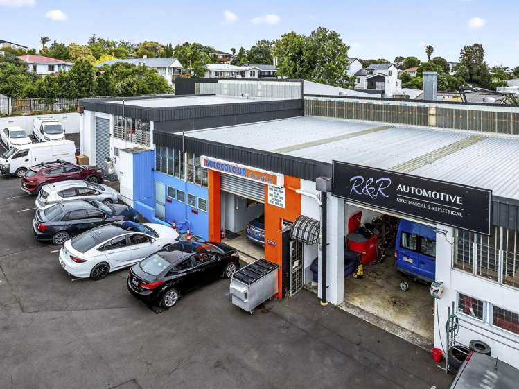 D/68 Hillside Road Wairau Valley_2