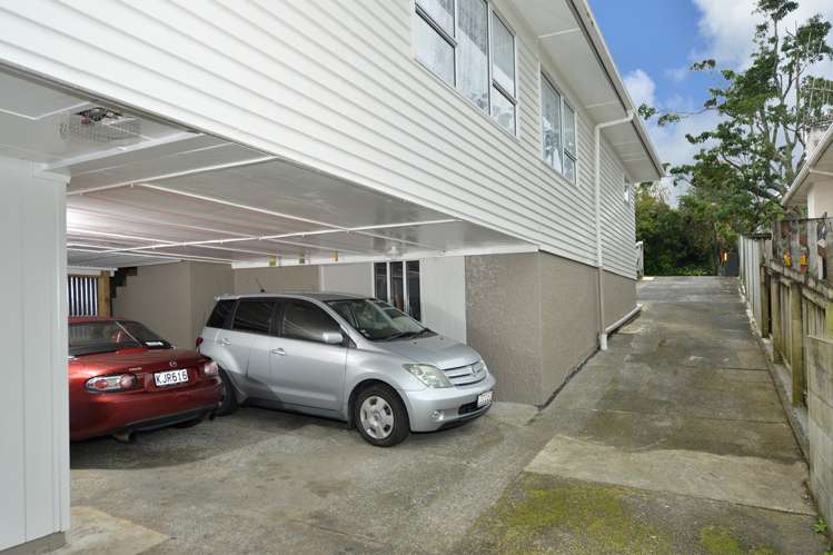20 Eden Terrace 11601_10
