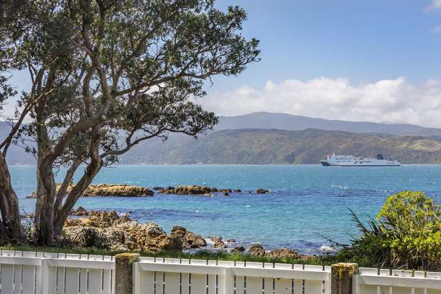 311 Karaka Bay Road Karaka Bays_3