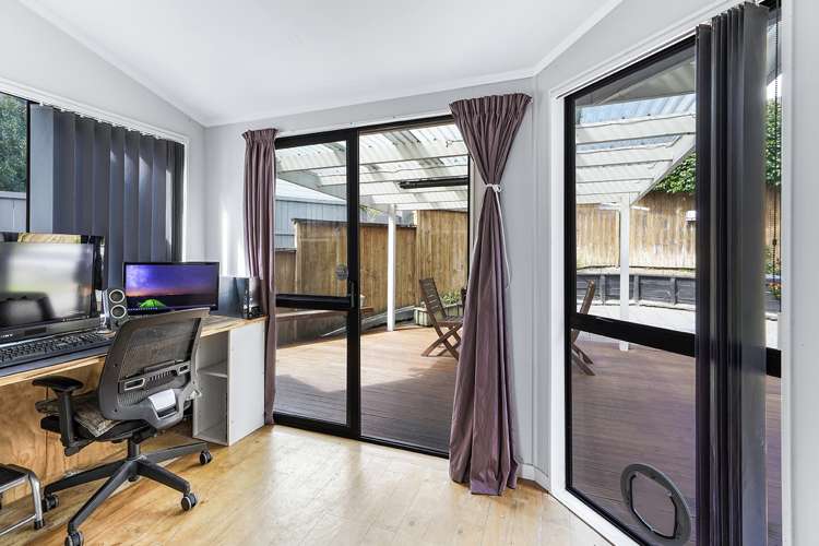 64 Pelorus Street Glenview_5