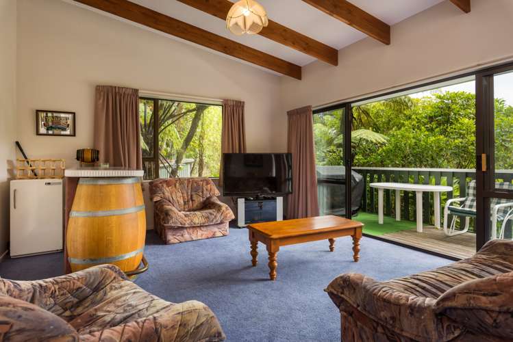 2932 Kenepuru Road Kenepuru Sound_2