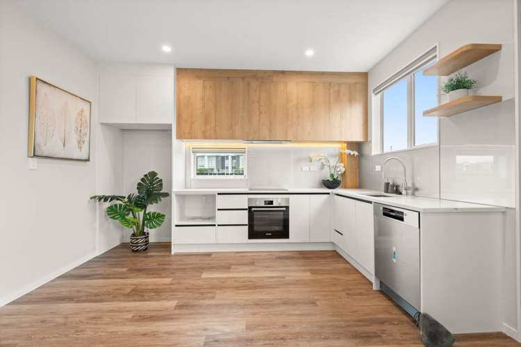 16 Mihi Lane Hobsonville_9