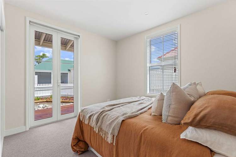 9A Waitikiri Drive Parklands_6