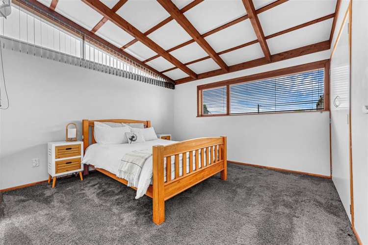 35 Kimber Hall Avenue Mount Roskill_11