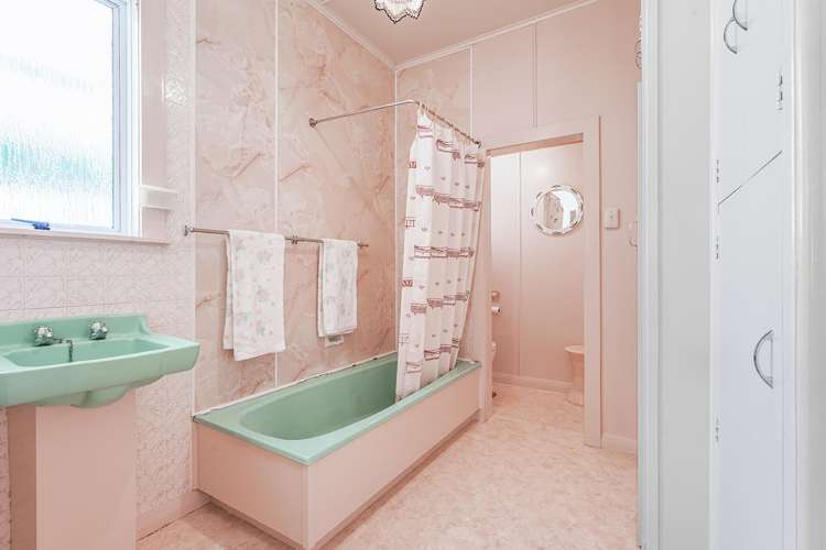 61 Cook Street Hamilton East_16