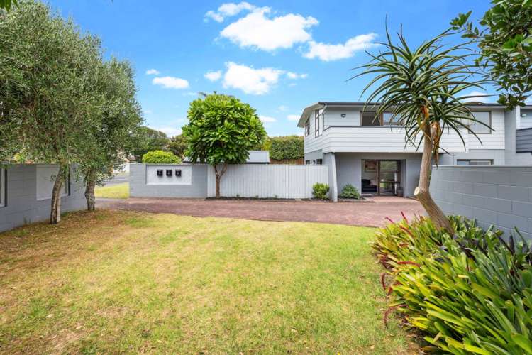 1/47 Hattaway Avenue Bucklands Beach_13