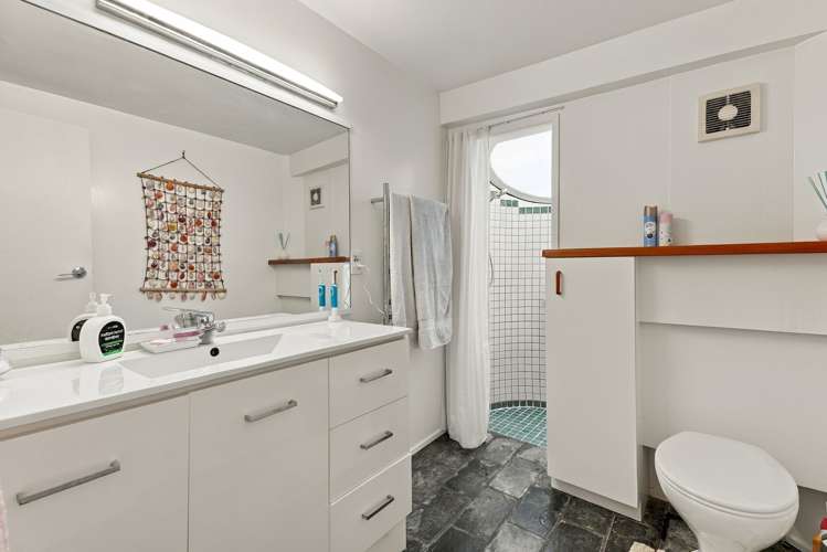 303 State Highway 10 Cable Bay_14