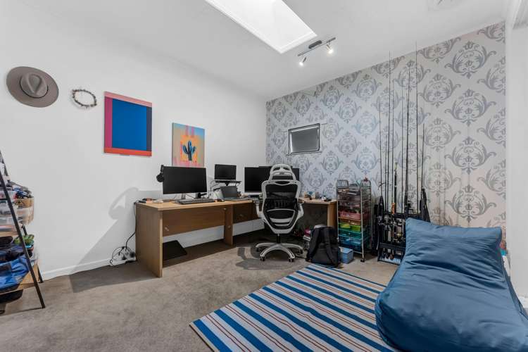 84 Eversleigh Road Belmont_15