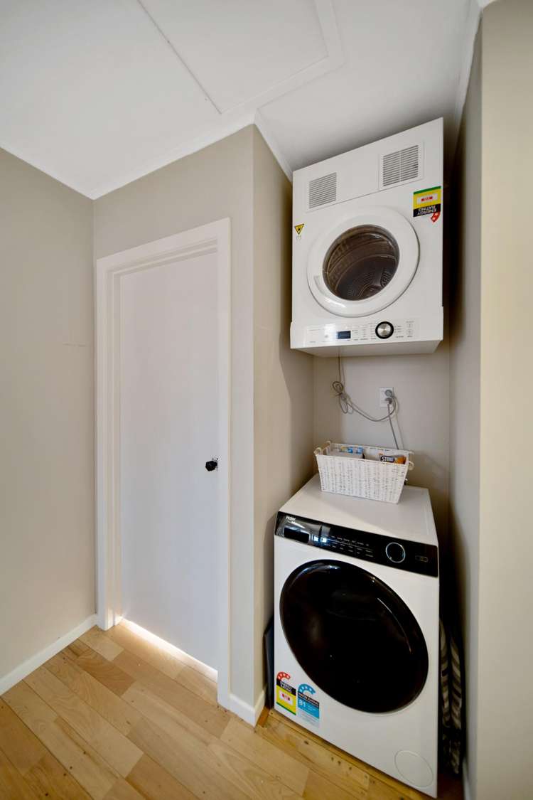 14 Ashley Avenue Mangere East_13