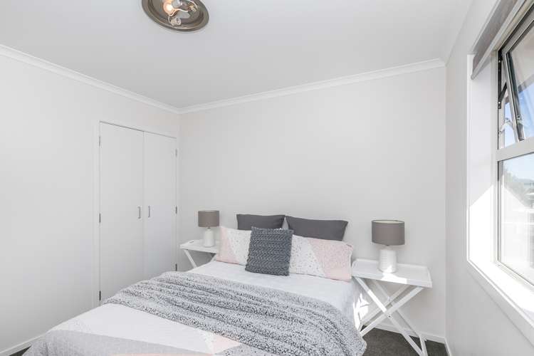 75 Chiefs Court Hamilton East_11