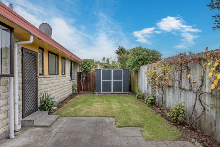 2/4 Convoy Street New Brighton_12