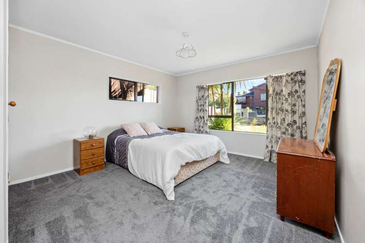 1/21 White Heron Drive Massey_7