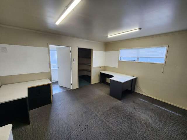 2/8a Quail Place Frankton_2