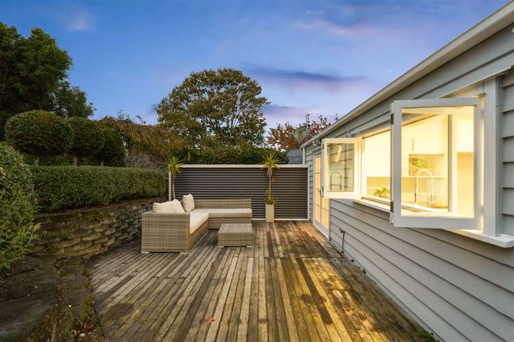 7 Leslie Avenue Sandringham_12