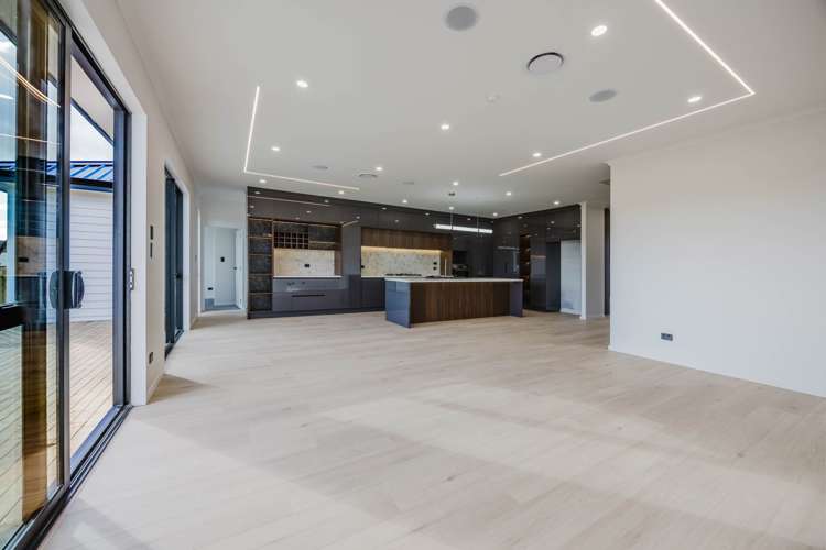 16 Chris Gatehouse Lane_4