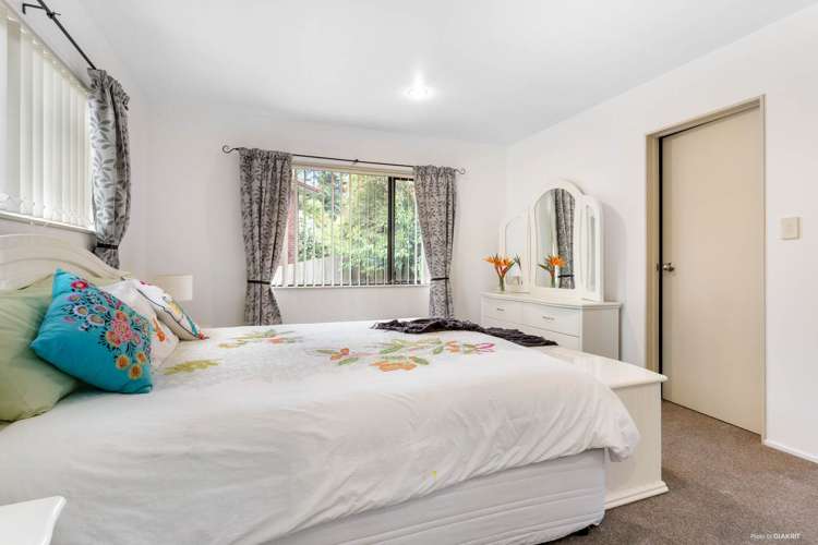 2/1 Merton Avenue Glenfield_10