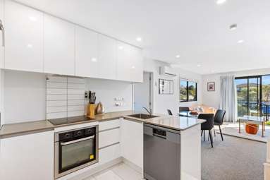 49A Hatherlow Street_4