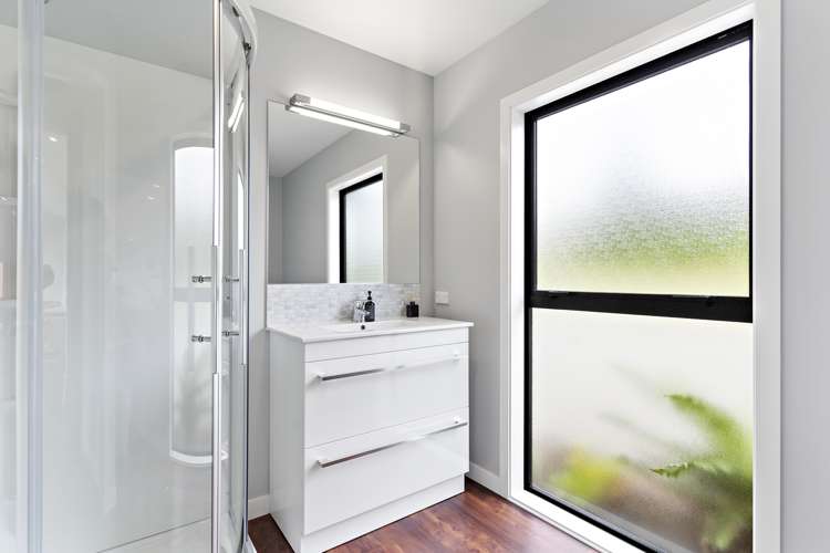 4 Airstrip Ridge Road Carterton_13