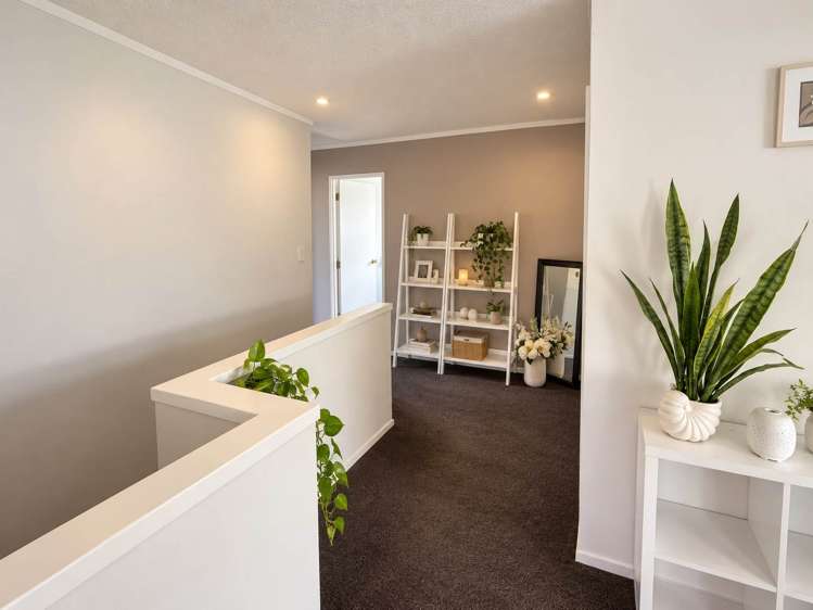 35 Cyclarama Crescent Massey_11
