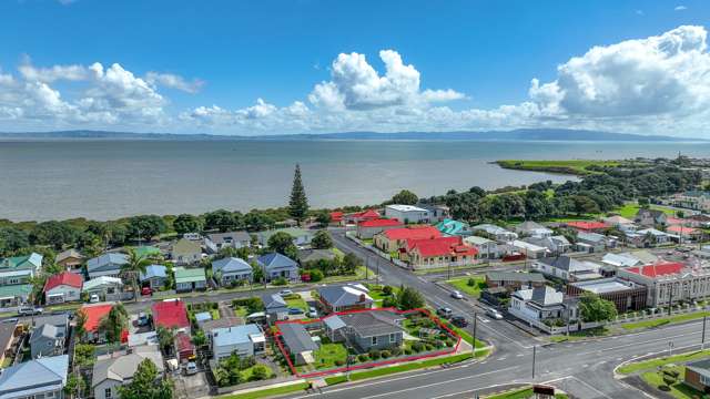 633 Queen Street Thames_2