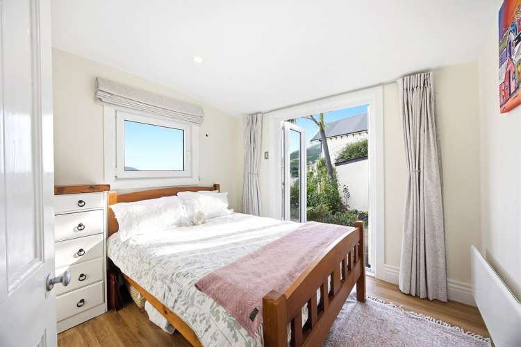 8 Dudley Road Lyttelton_5