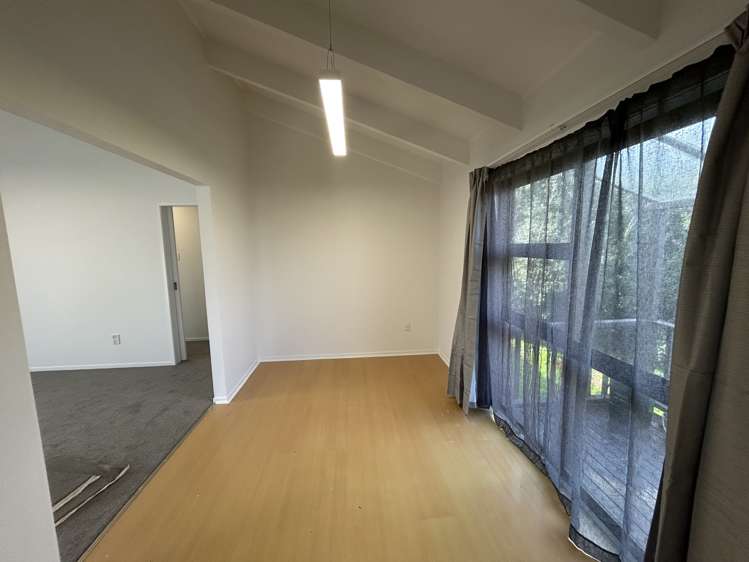 9 Orinda Close Botany Downs_4