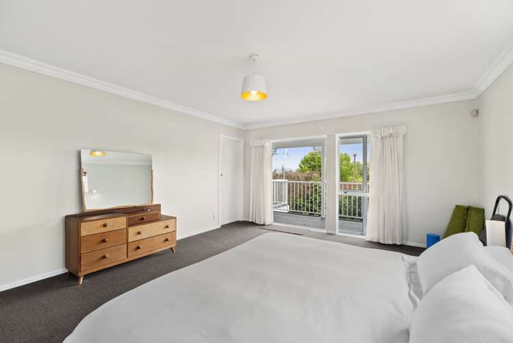 4 Ingle Avenue Waipahihi_7