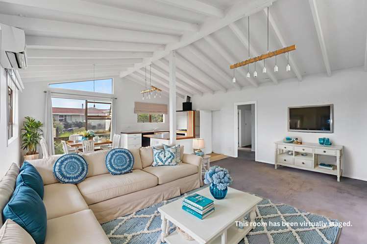 62 Toi Street Otaki Beach_3