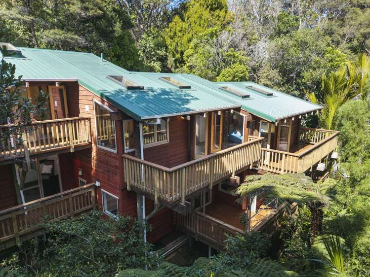 191 Scenic Drive Titirangi_22