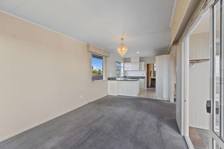 6 Hillcrest Street Glen Avon_8