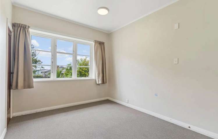 1 Handley Avenue Narrow Neck_5