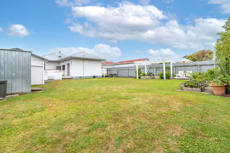 215 Mayfair Avenue Mayfair_17