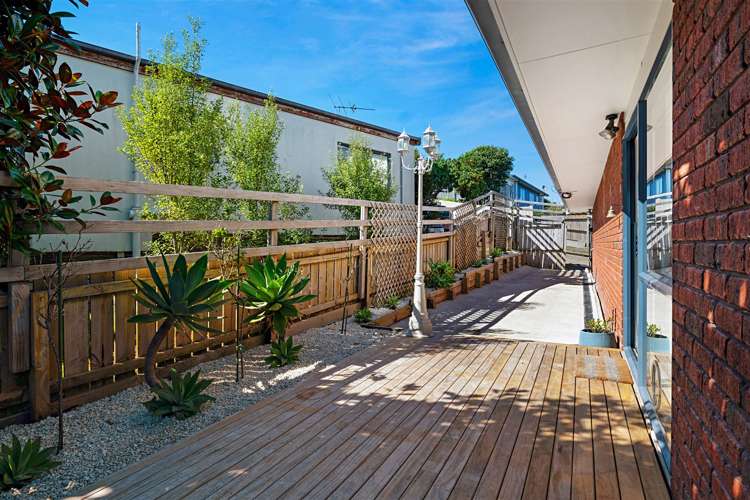 75c Rosier Road Glen Eden_22