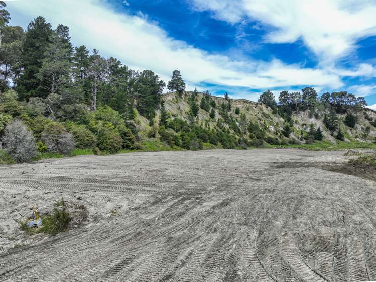 1821 Puketitiri Road Puketapu_18